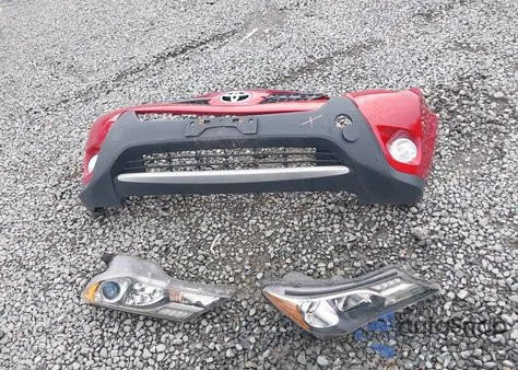 2013 Toyota Rav4 Xle z USA, uszkodzony, nr VIN JTMRFREV8DD044275